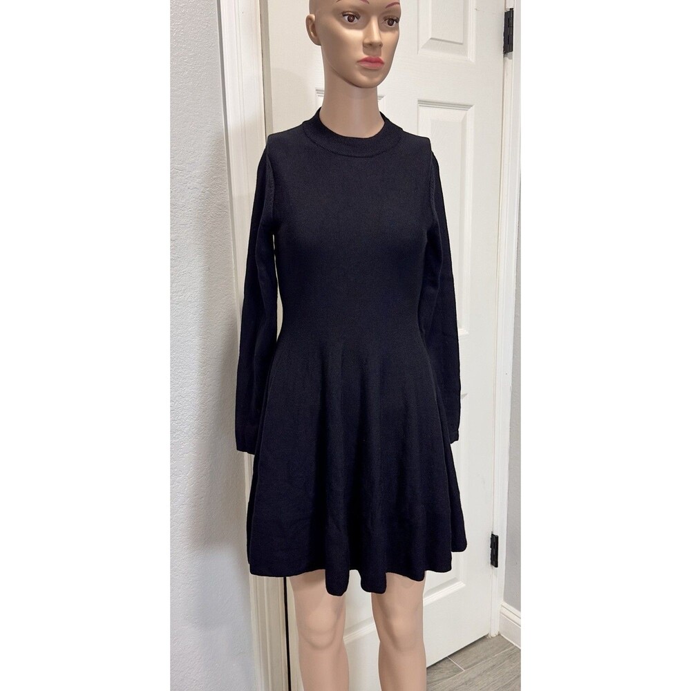 BOSS Hugo Boss Women’s M Black 100% Virgin Wool Knit Fit & Flare Sweater Dress